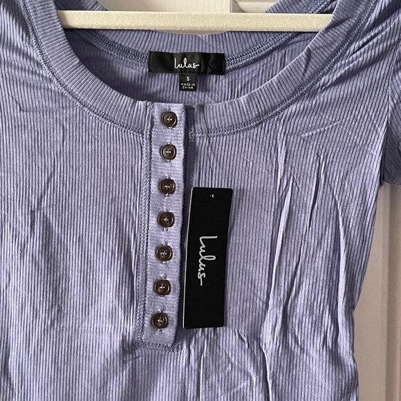Lulus Fitted Light Blue Top Shirt Size Small New P1 - Picture 7 of 8